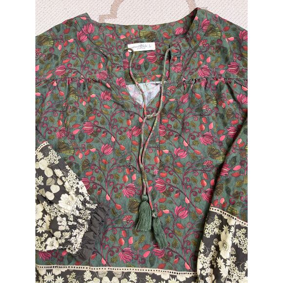 Natural Life Dara Top, Green Floral Border, size large, MSRP $49 - Picture 11 of 11